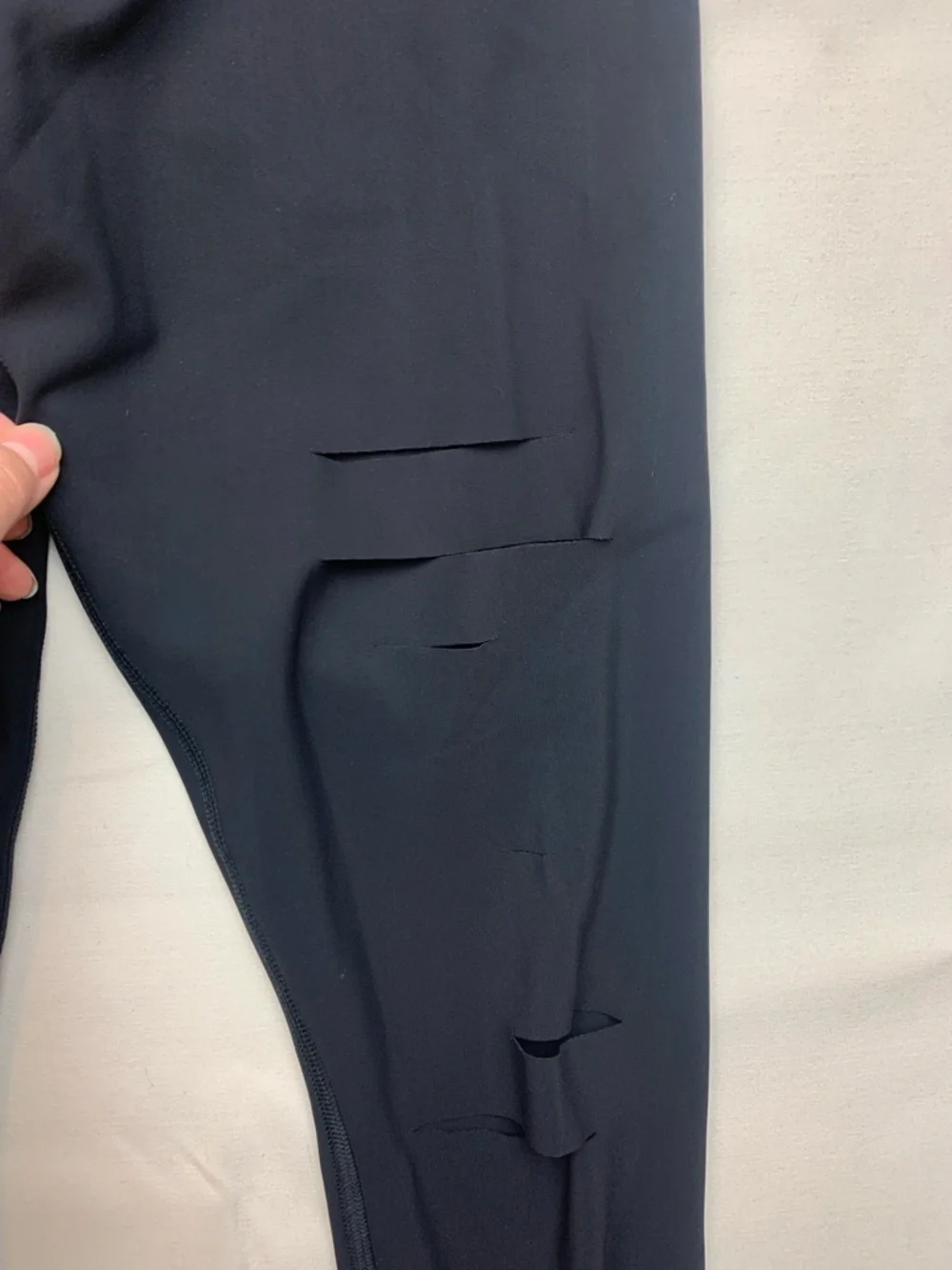 Alo size small warrior High-Waist Black Ripped Leggings yoga athletic